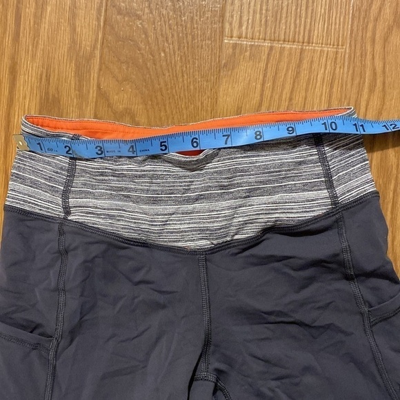 Lululemon Speed Tight *Luxtreme Grey / Grey Striped / Orange Leggings  (Size 2) - Picture 6 of 12